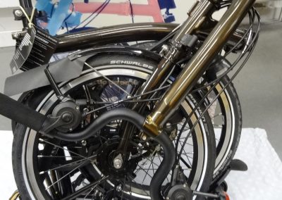 H6RD black laquer 1.899€